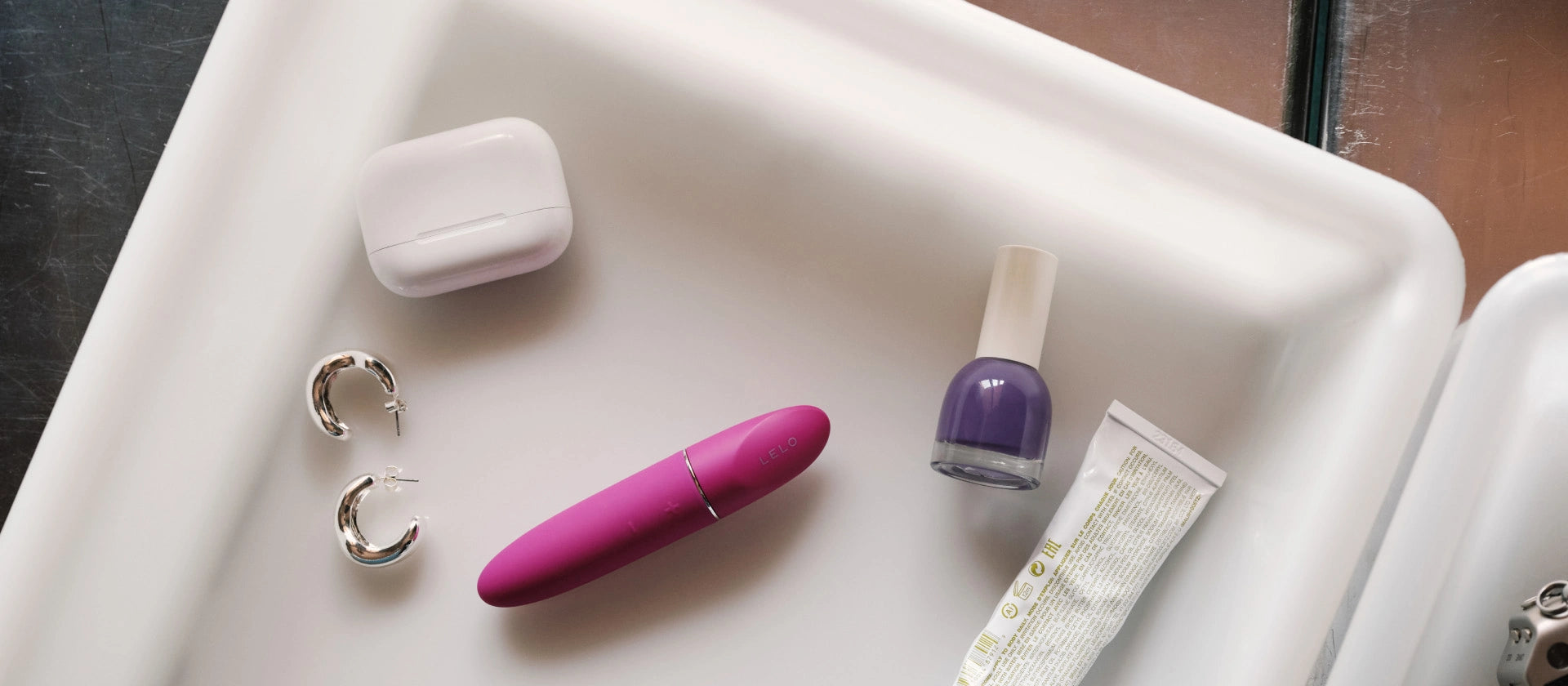 LELO